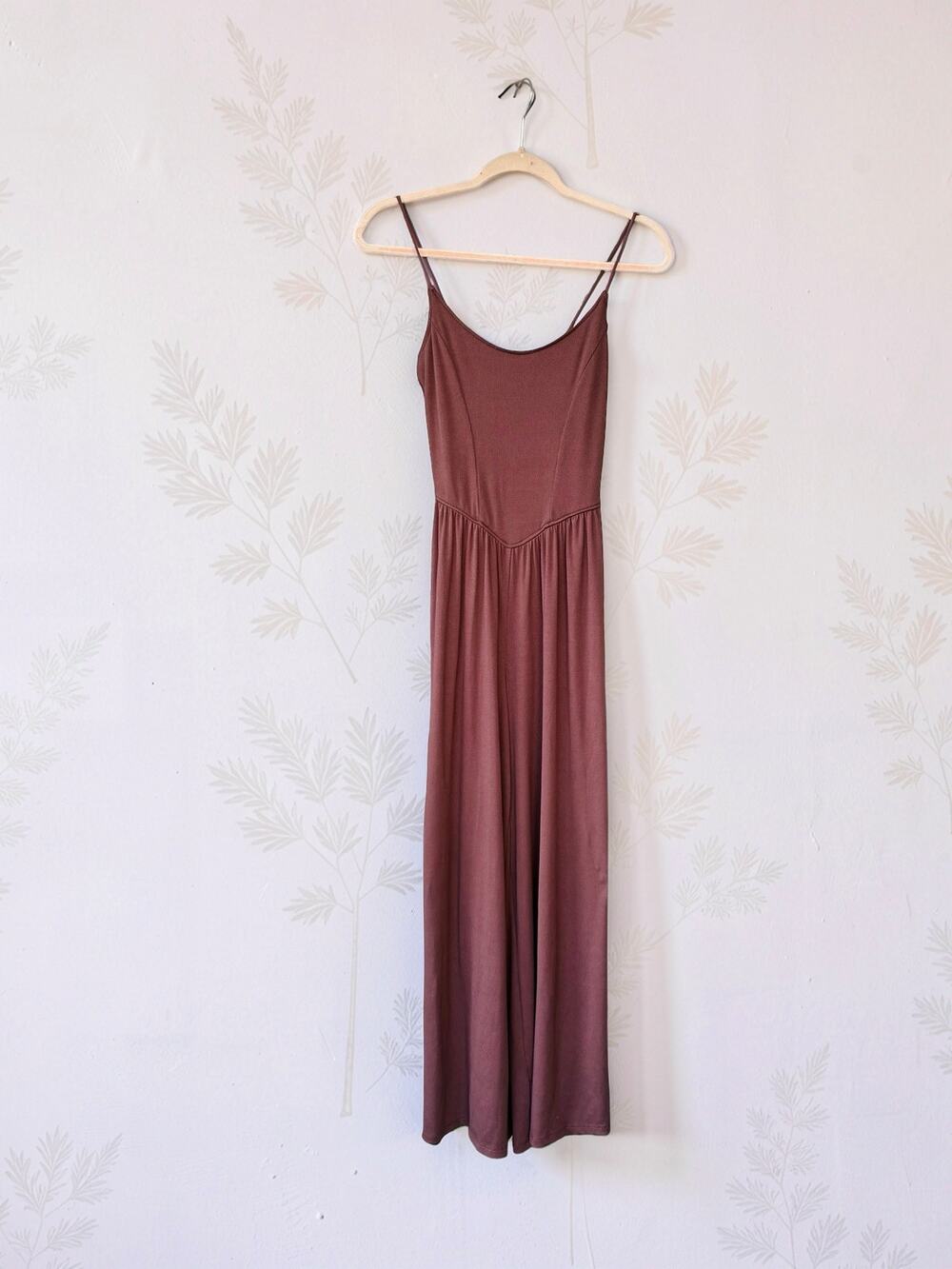 No Comment Women's S Brown Solid Sleeveless Scoop Neck Wide-Leg Jumpsuit
